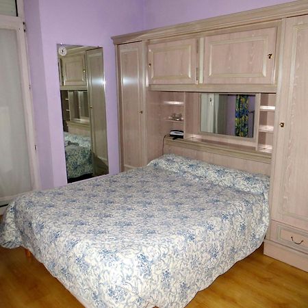 Annapolis Hotel Aix-les-Bains Bilik gambar